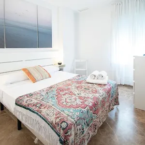 El Anteojo De Apartamento